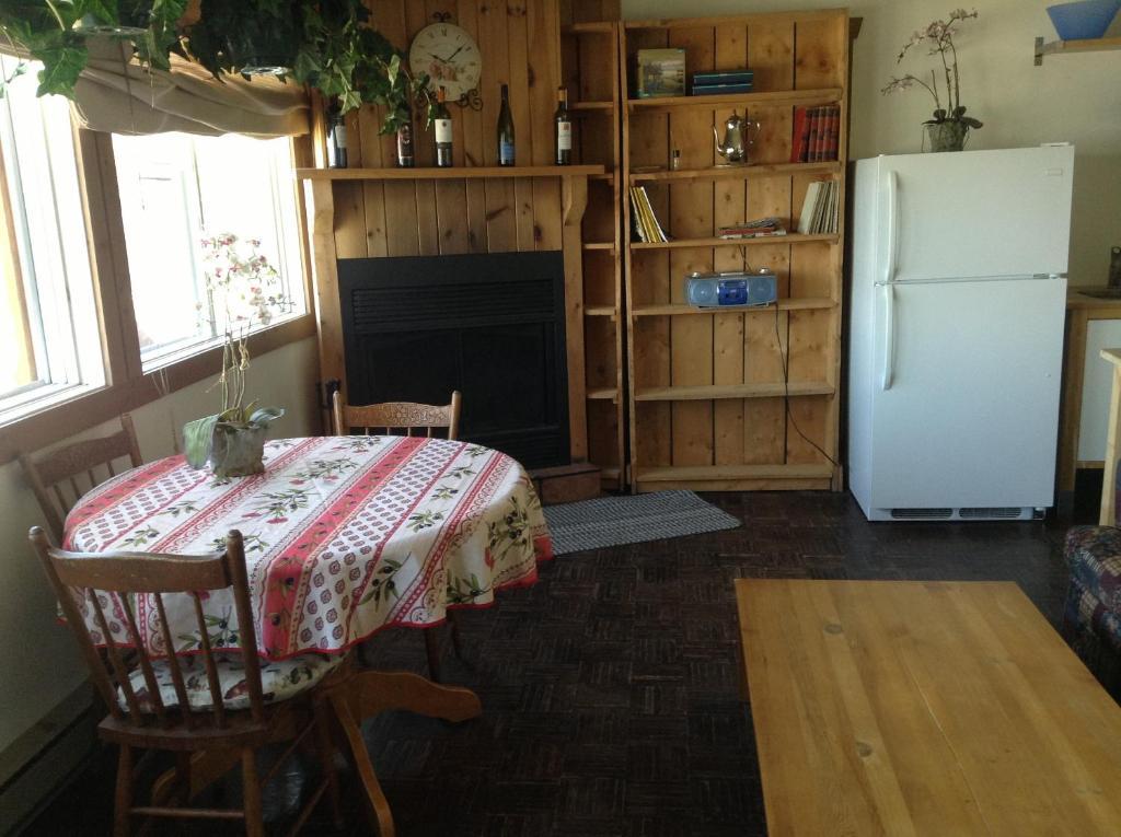Cottages Du Lac Orford, Cottage A, Cote Raquettes Cottage B, Cote Skis อีสต์แมน ภายนอก รูปภาพ